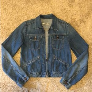 Gap cropped jean zip-up jacket